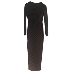 PrettyLittleThing‎ Black Long Sleeve Bodycon Dress With Slit Dramatic Back Sz 4